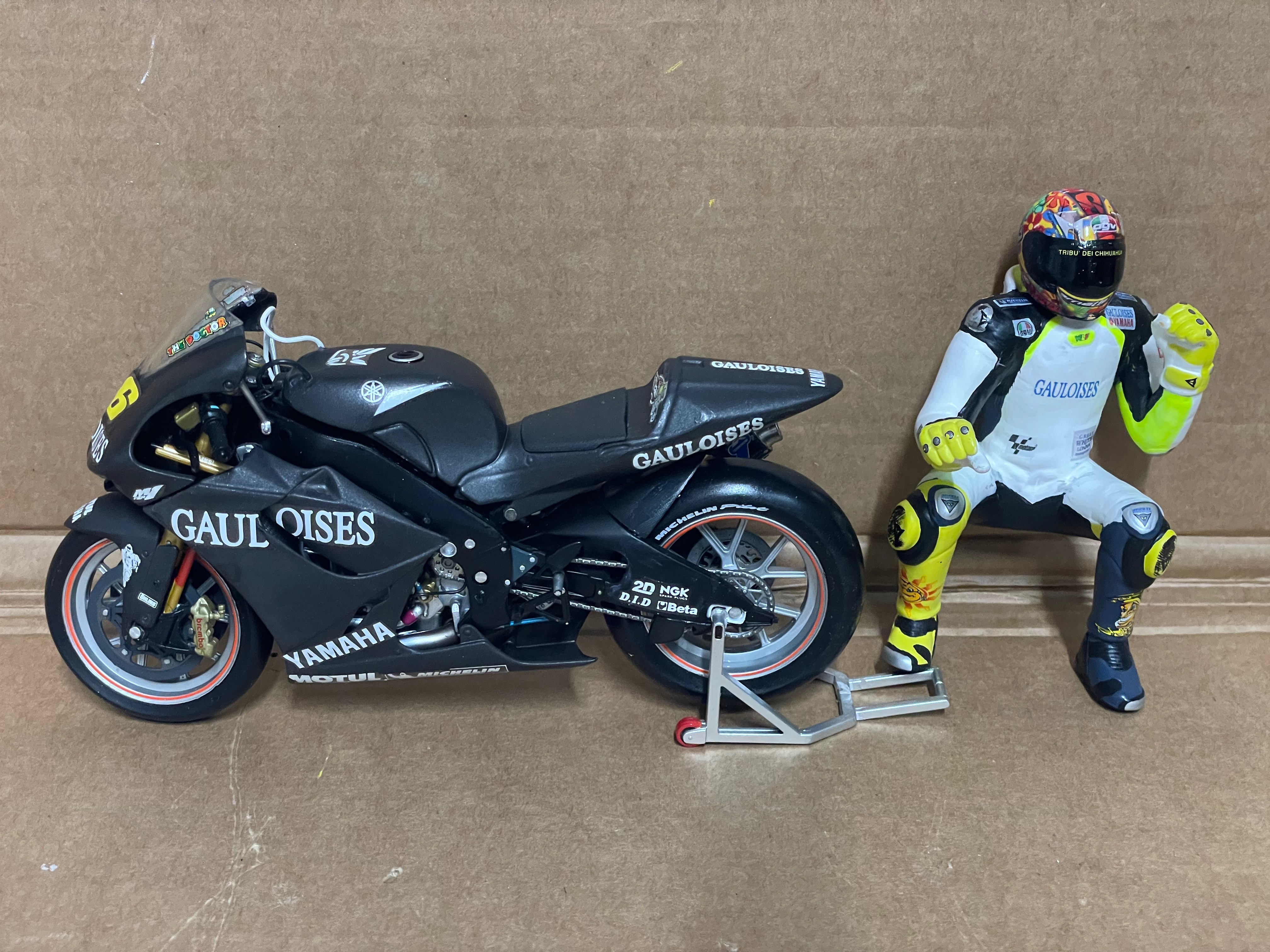 Valentino Rossi Yamaha YZF-M1 2004 Test Sepang